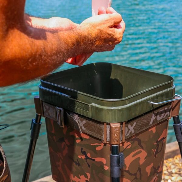 Fox Camo Square Carp Buckets 10 Ltr - Imagen 3