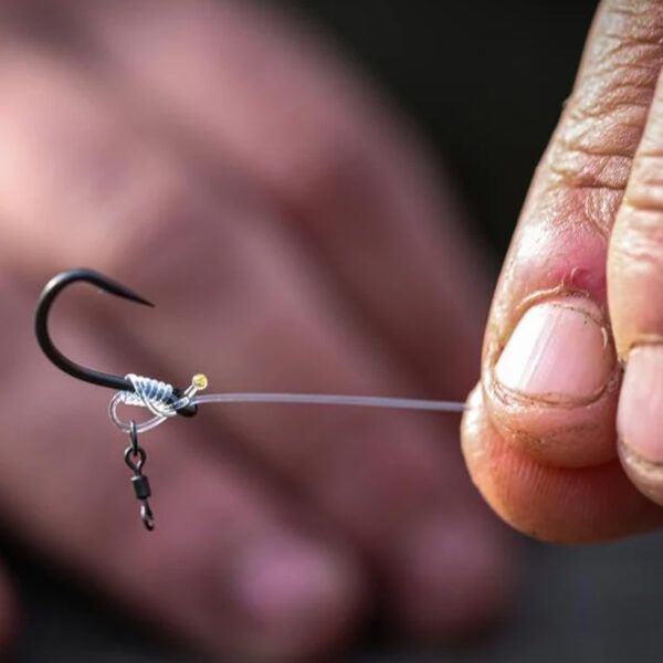 One More Cast Redesmere Chod Hook Size 4 - Imagen 5