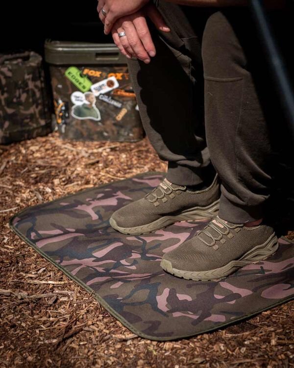 Fox Camolite Bivvy Mat 70cm x 50cm - Imagen 3