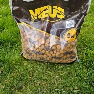 Meus- Pellet Banana Taladrados 18mm (5kg)