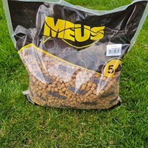 Meus- Pellet Banana Taladrados 12mm (5kg)