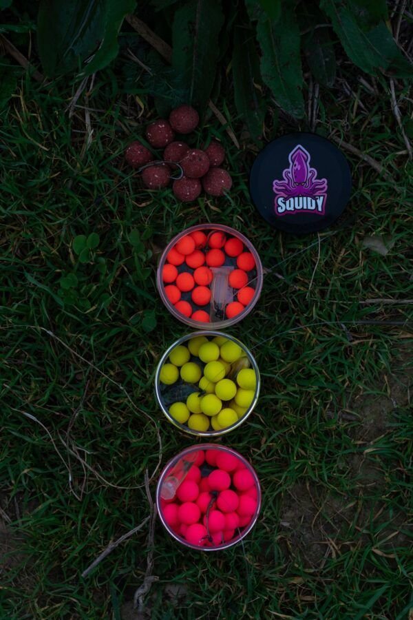 Tactica Baits Ripley Pop ups fluor yellow 150ml - Imagen 2